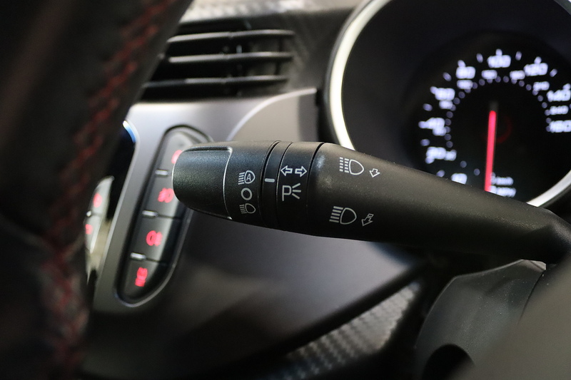 Alfa Romeo 1750 TBi Veloce Hatchback 5dr Petrol TCT Euro 6 (240 bhp)