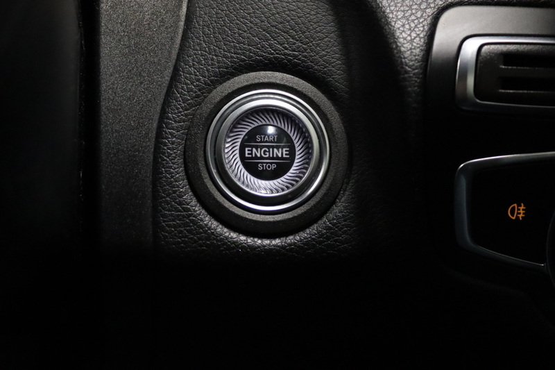 Mercedes-Benz C Class C220d AMG Line - U2534