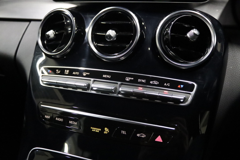 Mercedes-Benz C Class C220d AMG Line - U2534