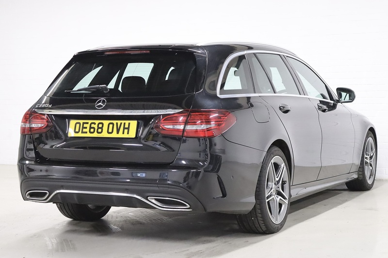 Mercedes-Benz C Class C220d AMG Line - U2534