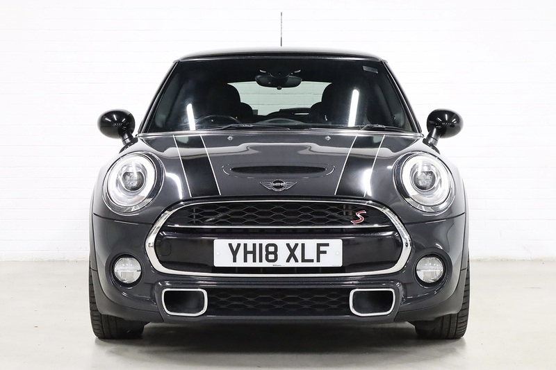 MINI Hatch Cooper S - U2542