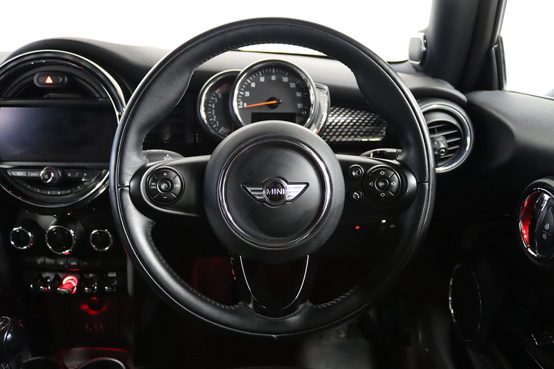 MINI Hatch Cooper S - U2542