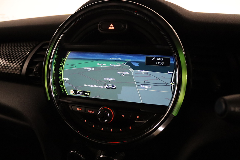 MINI Hatch Cooper S - U2542