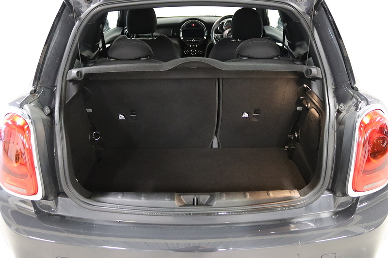 MINI Hatch Cooper S - U2542