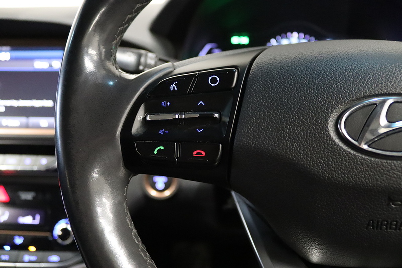 Hyundai IONIQ Premium SE - U2547