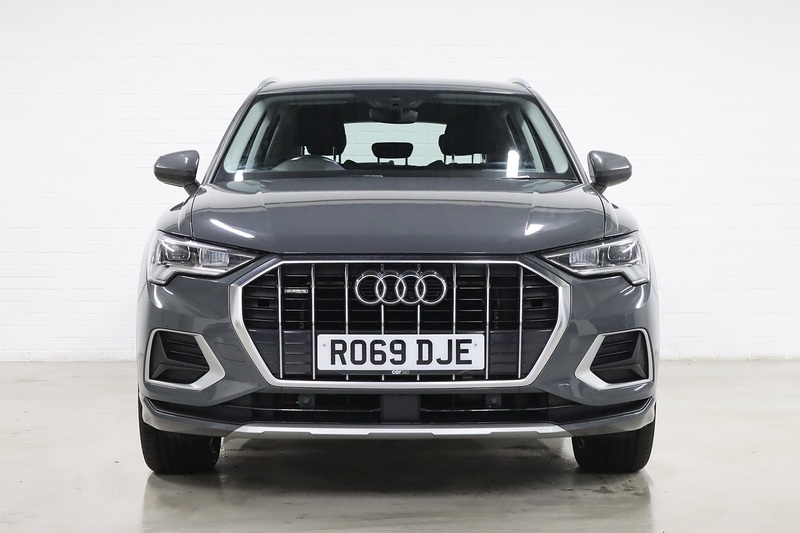 Audi Q3 TDI Sport - U2551