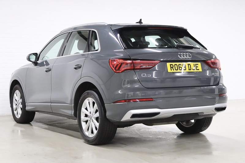Audi Q3 TDI Sport - U2551