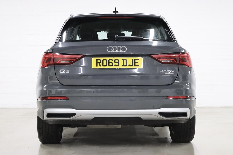 Audi Q3 TDI Sport - U2551