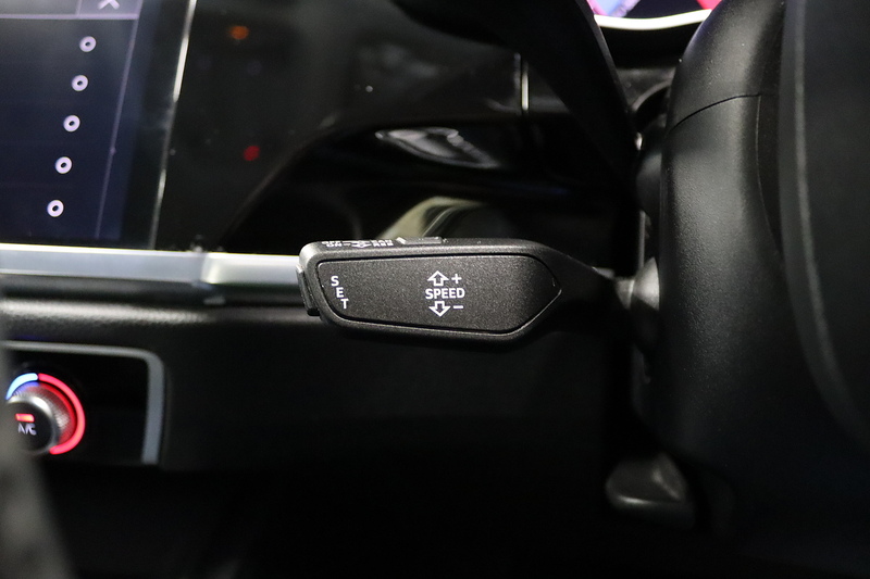 Audi Q3 TDI Sport - U2551