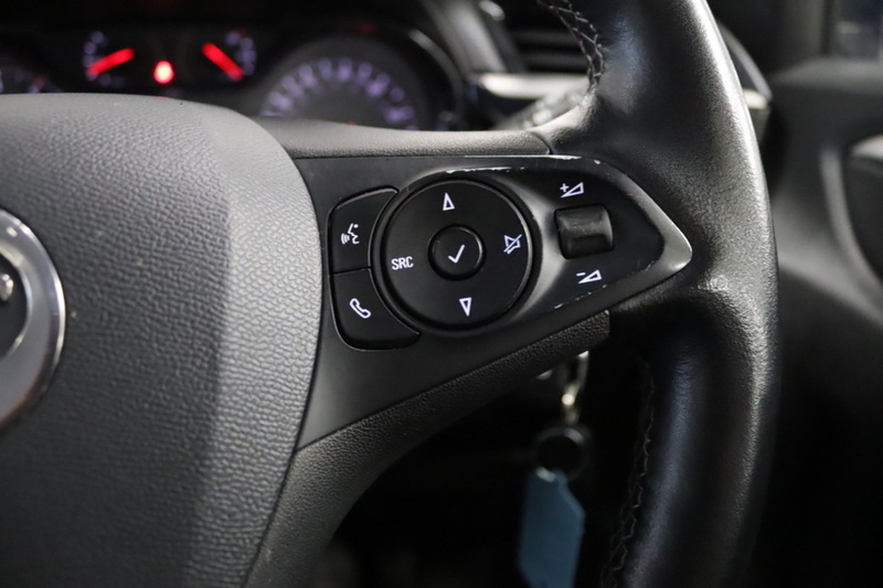 Vauxhall Corsa SE - U2552