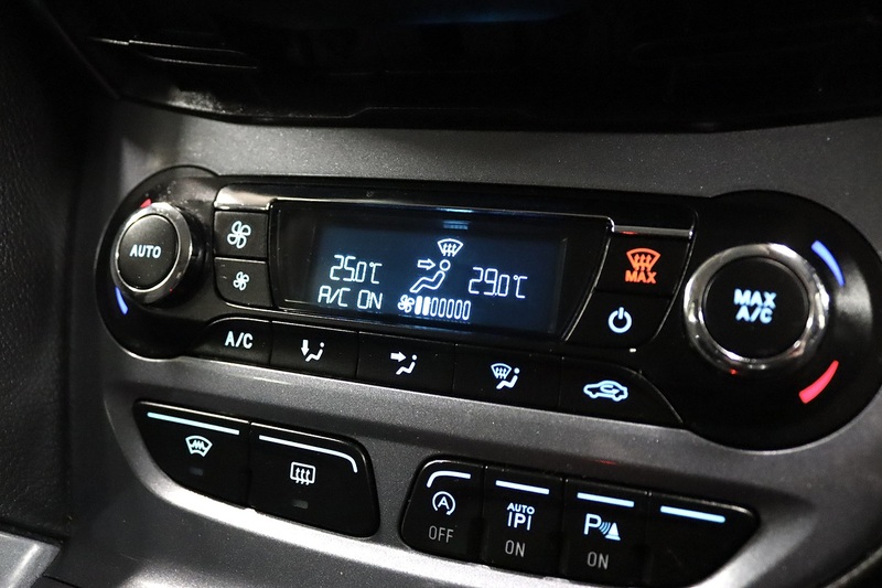 Ford Focus TDCi Titanium - U2554