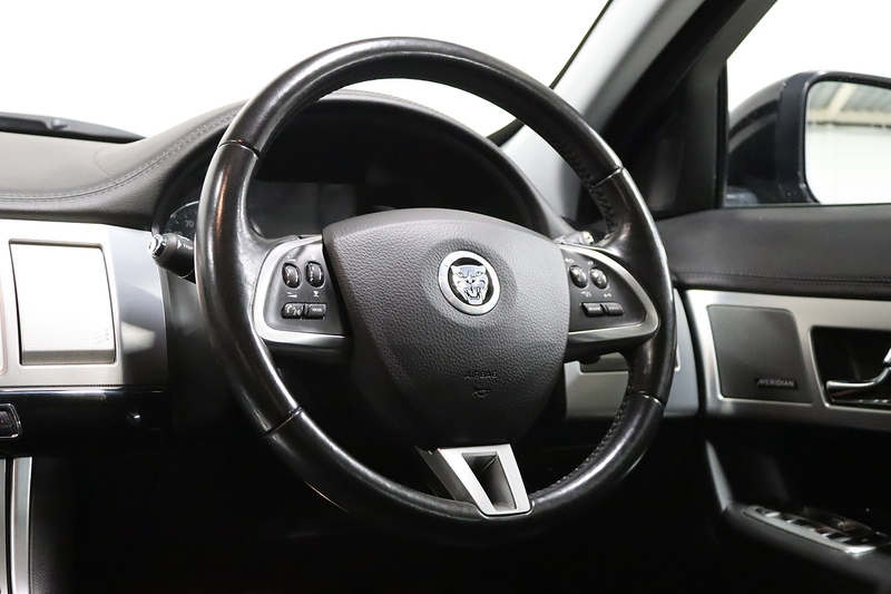 Jaguar XF d S V6 Premium Luxury - U2557