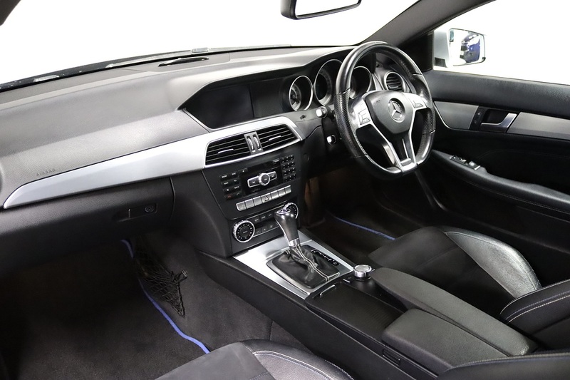 Mercedes-Benz C Class C220 CDI AMG Sport Edition - U2558