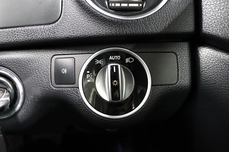 Mercedes-Benz C Class C220 CDI AMG Sport Edition - U2558