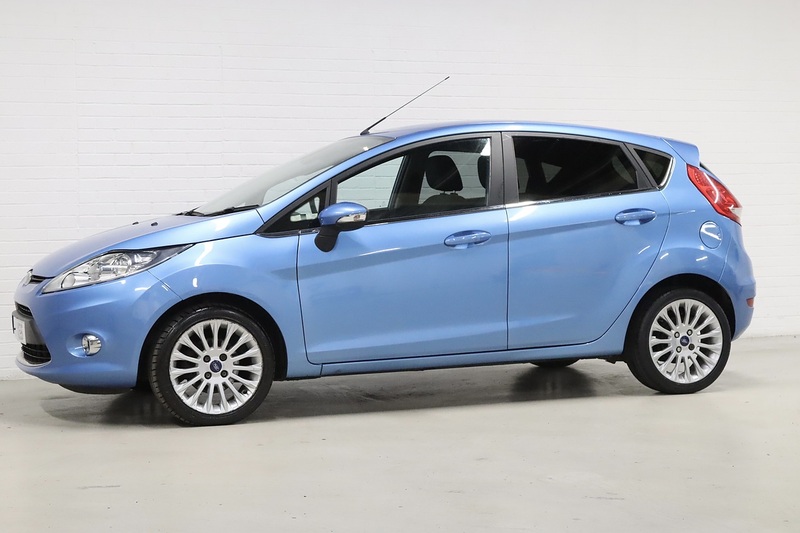 Ford Fiesta Titanium - U2559