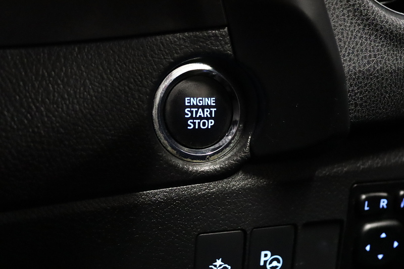 Toyota Auris VVT-i Excel - U2580