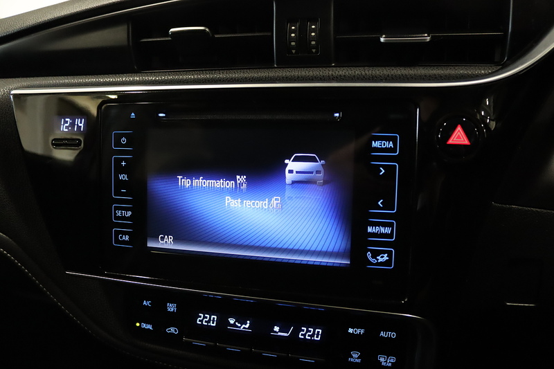 Toyota Auris VVT-i Excel - U2580