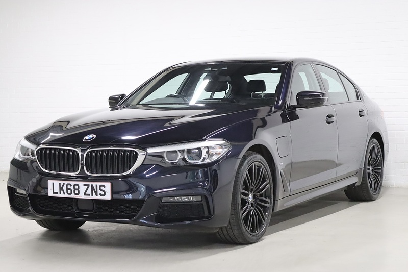 BMW 5 Series 530e M Sport - U2587