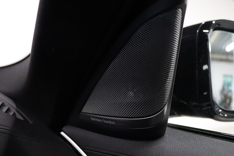 BMW 5 Series 530e M Sport - U2587