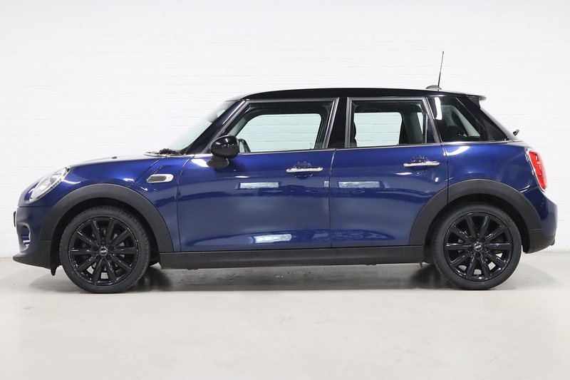 MINI Hatch Cooper - U2599