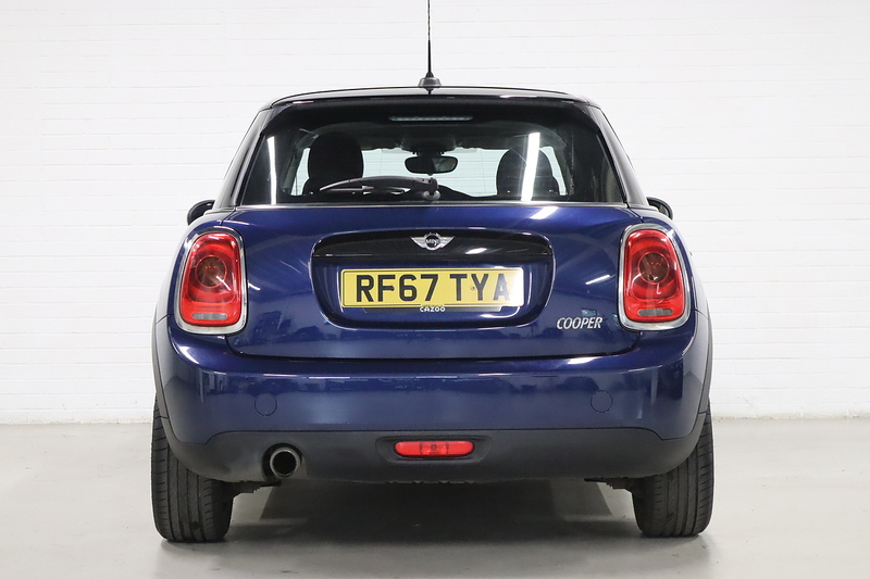 MINI Hatch Cooper - U2599