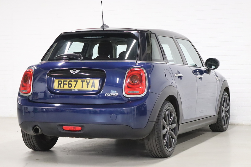 MINI Hatch Cooper - U2599