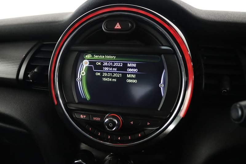 MINI Hatch Cooper - U2599
