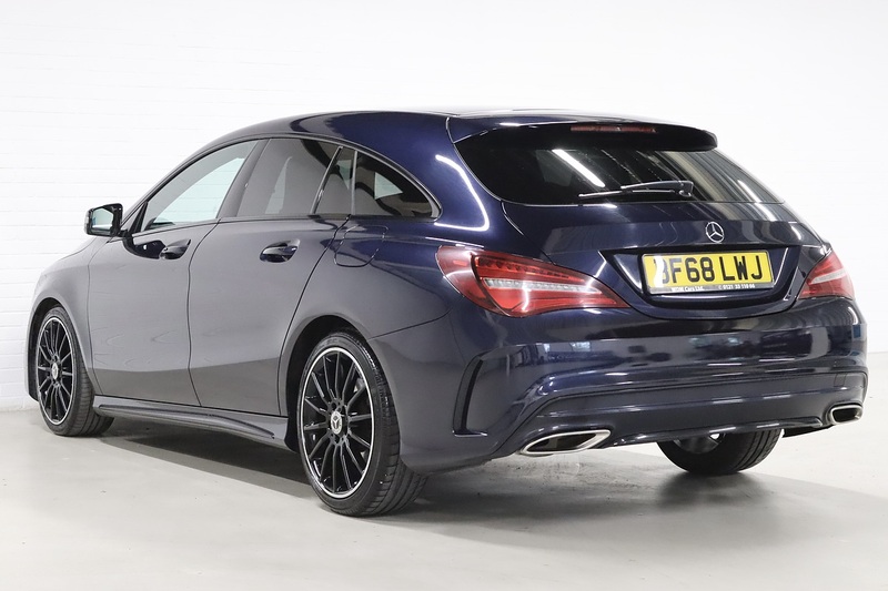 Mercedes-Benz CLA CLA220d AMG Line Night Edition - U2603