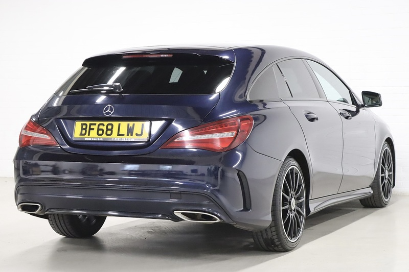 Mercedes-Benz CLA CLA220d AMG Line Night Edition - U2603