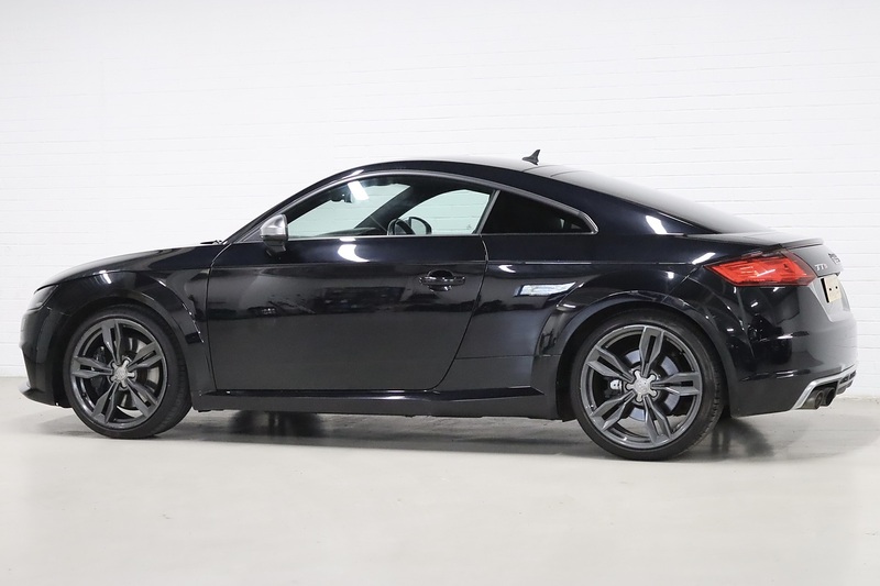 Audi TTS TFSI - U2611