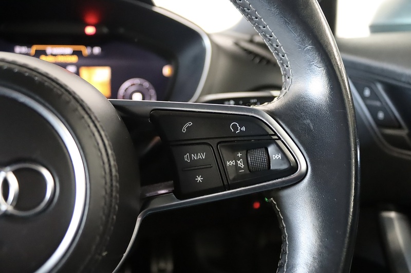 Audi TTS TFSI - U2611