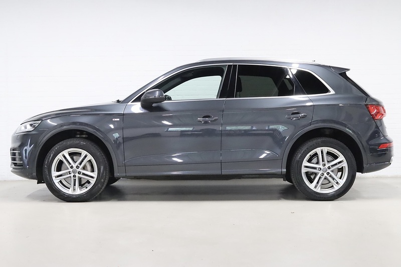Audi Q5 TFSI S line - U2614
