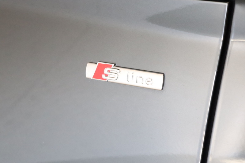 Audi Q5 TFSI S line - U2614