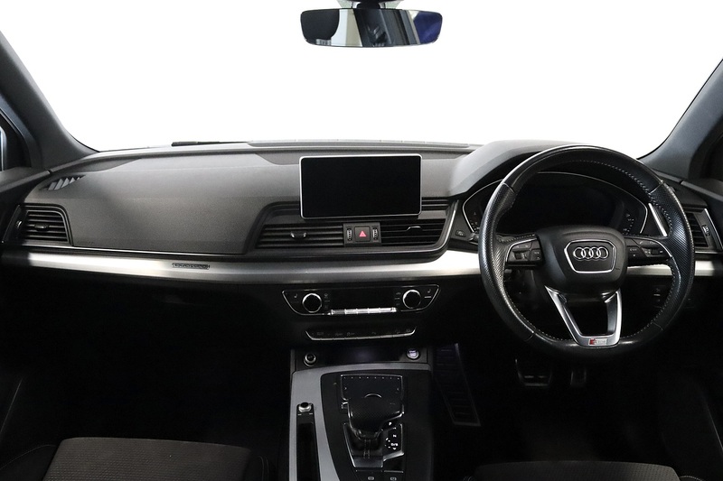 Audi Q5 TFSI S line - U2614