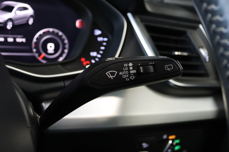 Audi Q5 TFSI S line - U2614