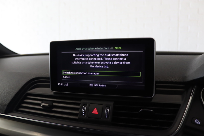 Audi Q5 TFSI S line - U2614