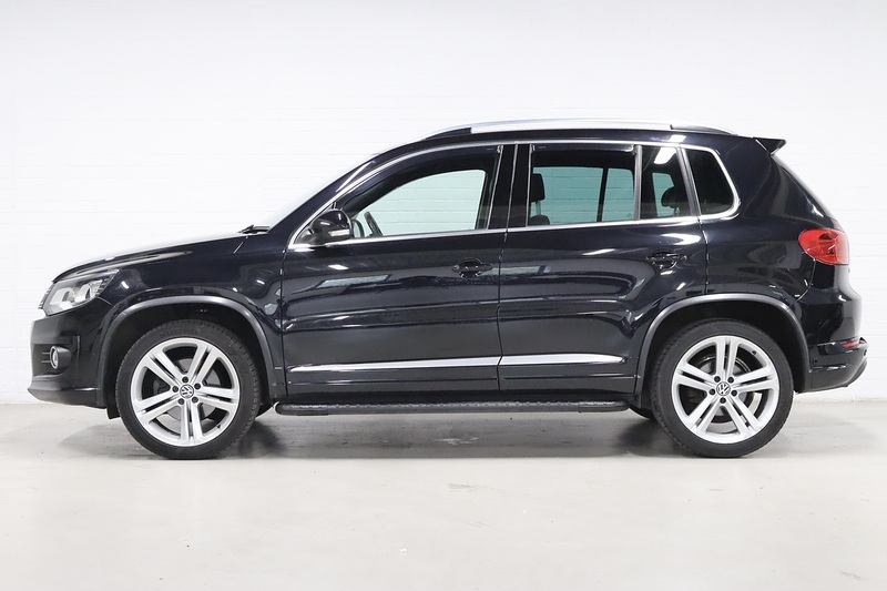 Volkswagen Tiguan TDI BlueMotion Tech R-Line - U2617