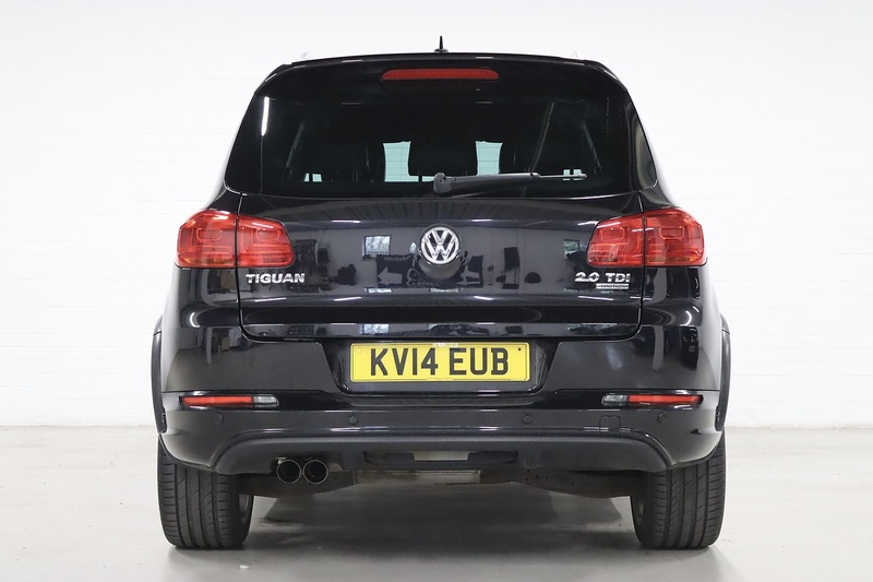 Volkswagen Tiguan TDI BlueMotion Tech R-Line - U2617