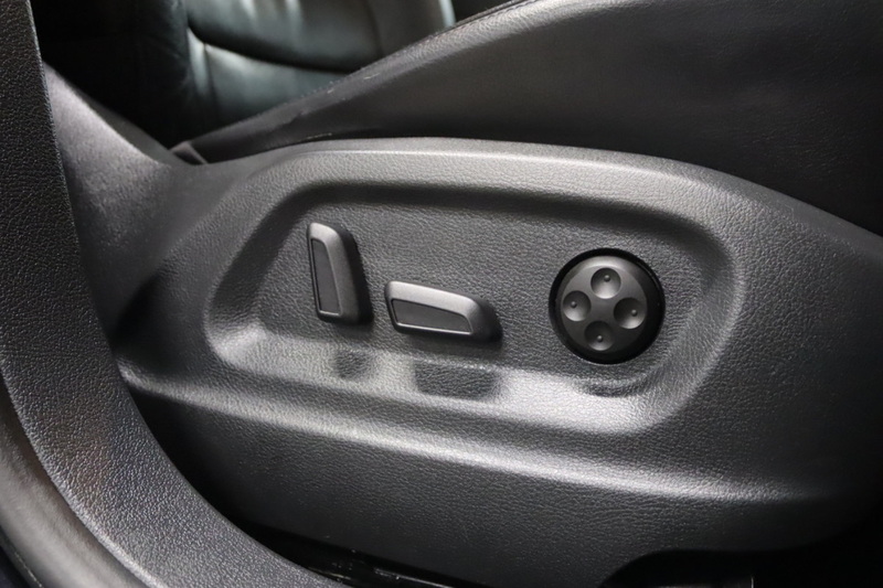 Volkswagen Tiguan TDI BlueMotion Tech R-Line - U2617