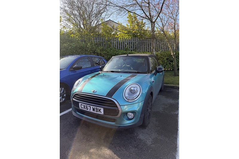 MINI Convertible Cooper - U2624
