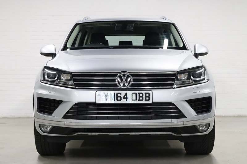 Volkswagen Touareg TDI V6 BlueMotion Tech SE - U2625