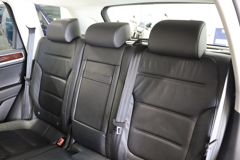 Volkswagen Touareg TDI V6 BlueMotion Tech SE - U2625