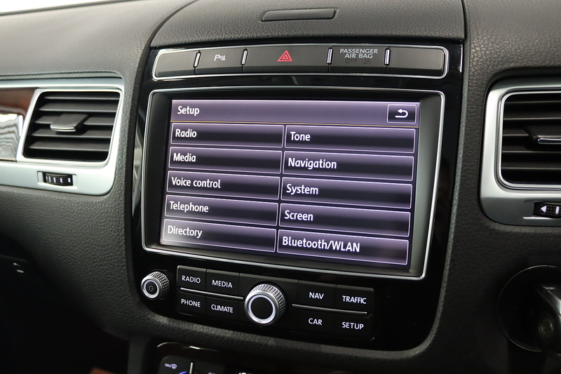 Volkswagen Touareg TDI V6 BlueMotion Tech SE - U2625