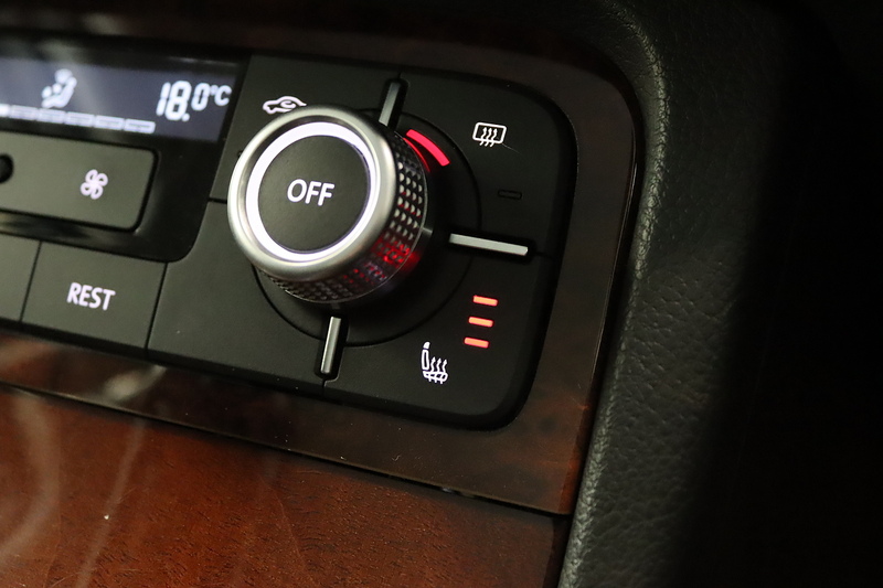 Volkswagen Touareg TDI V6 BlueMotion Tech SE - U2625