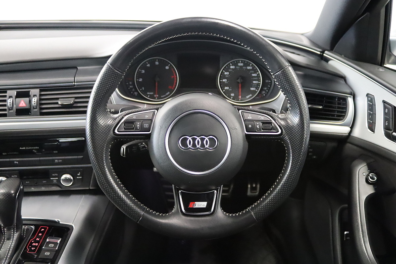 Audi A6 Avant TFSI S line - U2626