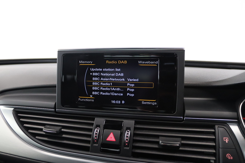 Audi A6 Avant TFSI S line - U2626