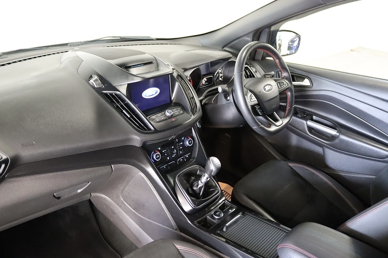 Ford Kuga T EcoBoost ST-Line - U2630