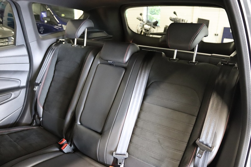 Ford Kuga T EcoBoost ST-Line - U2630