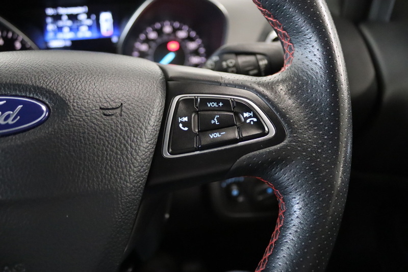 Ford Kuga T EcoBoost ST-Line - U2630