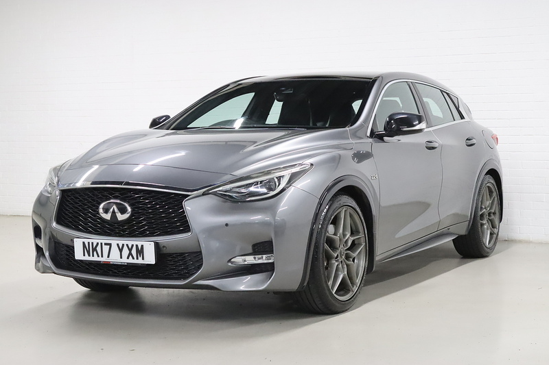 Infiniti Q30 d Sport - U2631
